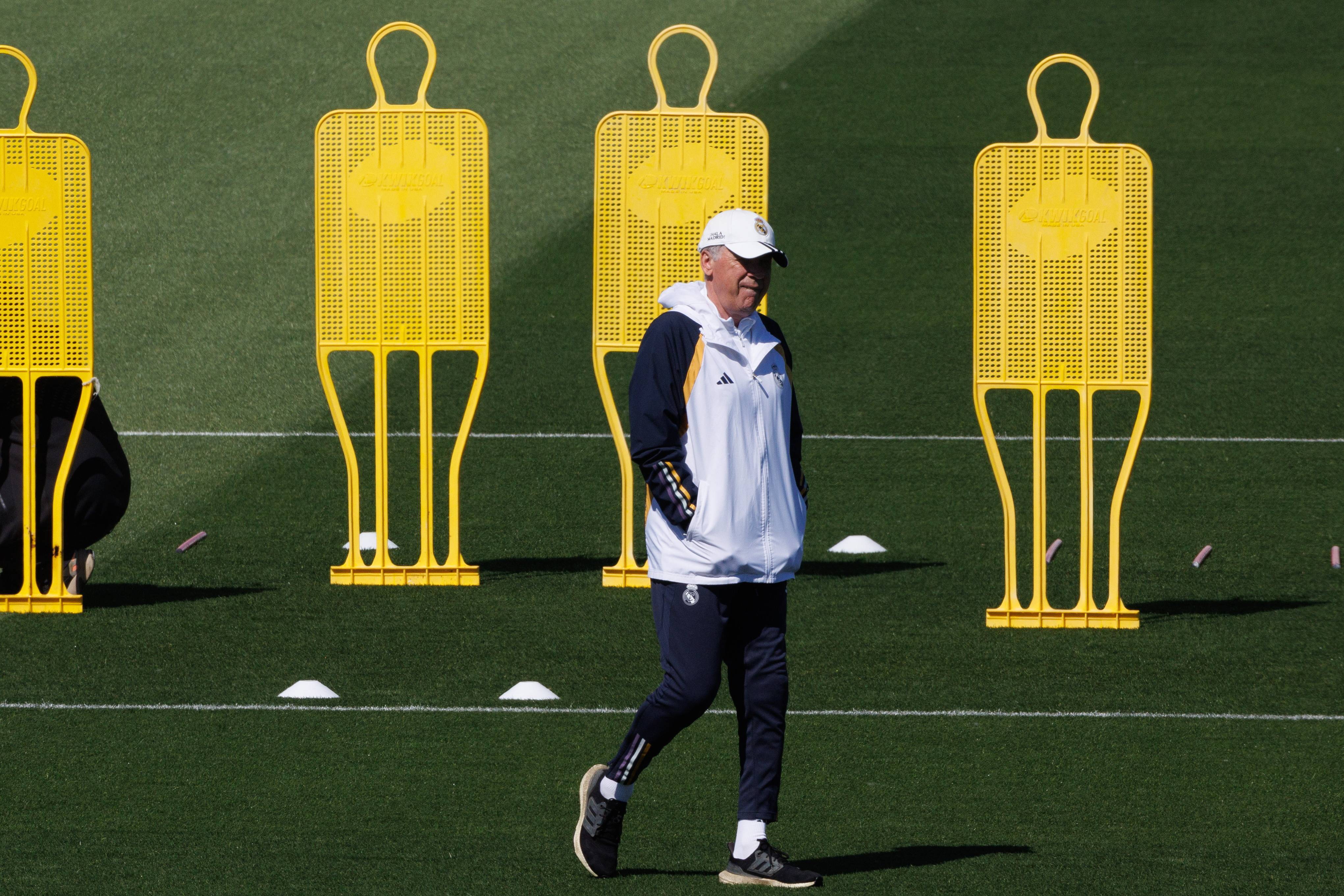 关于加时末段体能课后；迈阿密热火绝杀压哨备战欧冠；悬念犹存；轮换策略成焦点的信息